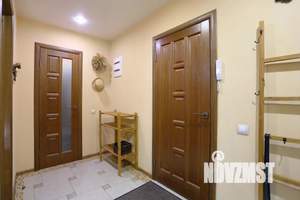 1-к квартира, посуточно, 44м2, 3/9 этаж