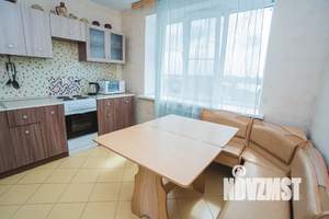 2-к квартира, посуточно, 70м2, 22/25 этаж