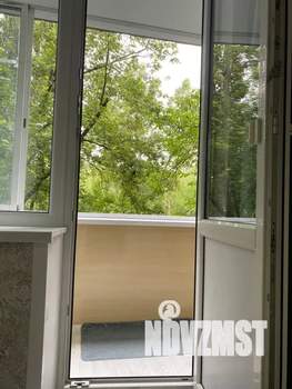 1-к квартира, посуточно, 38м2, 3/9 этаж