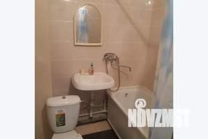 1-к квартира, посуточно, 10м2, 6/10 этаж