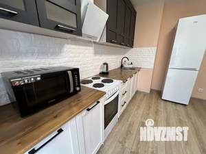 1-к квартира, посуточно, 41м2, 16/25 этаж