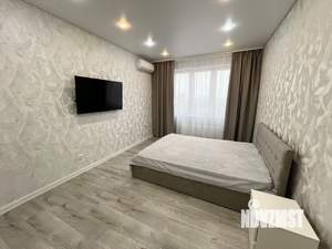 1-к квартира, на длительный срок, 43м2, 11/25 этаж