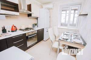 2-к квартира, посуточно, 60м2, 1/1 этаж