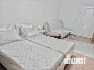 2-к квартира, посуточно, 60м2, 1/10 этаж