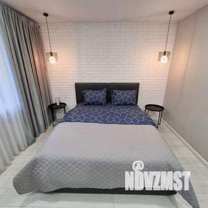 3-к квартира, посуточно, 81м2, 1/1 этаж