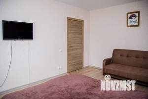 1-к квартира, посуточно, 38м2, 13/17 этаж