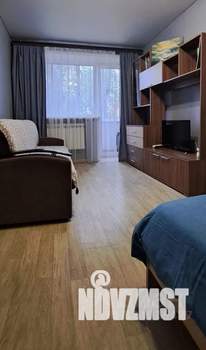 1-к квартира, посуточно, 42м2, 2/5 этаж