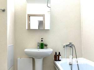 2-к квартира, посуточно, 60м2, 1/1 этаж