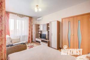 1-к квартира, посуточно, 40м2, 9/16 этаж