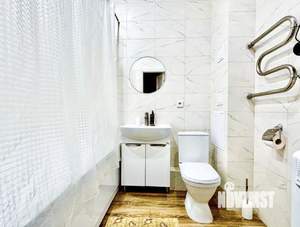 1-к квартира, посуточно, 44м2, 1/1 этаж