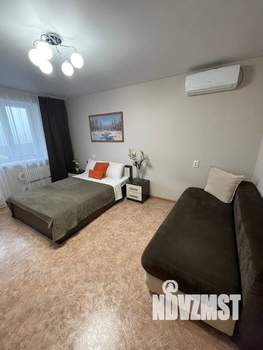 1-к квартира, посуточно, 37м2, 5/17 этаж