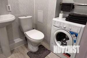 1-к квартира, посуточно, 38м2, 13/19 этаж