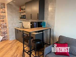Студия квартира, посуточно, 23м2, 10/17 этаж