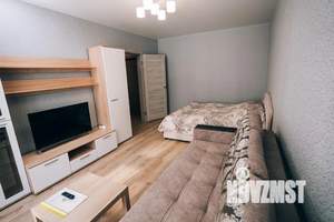 1-к квартира, посуточно, 40м2, 3/25 этаж