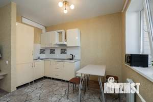 Студия квартира, посуточно, 45м2, 13/17 этаж