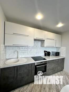 1-к квартира, посуточно, 40м2, 21/27 этаж