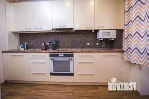 Студия квартира, посуточно, 40м2, 12/12 этаж