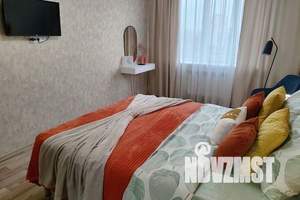 1-к квартира, посуточно, 42м2, 9/25 этаж