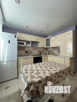 1-к квартира, посуточно, 47м2, 1/1 этаж