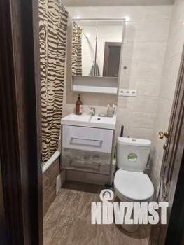 2-к квартира, посуточно, 58м2, 1/5 этаж