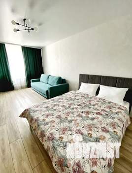 1-к квартира, посуточно, 38м2, 1/17 этаж