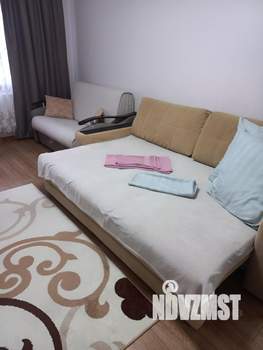 1-к квартира, посуточно, 38м2, 1/17 этаж