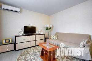 1-к квартира, посуточно, 45м2, 11/16 этаж