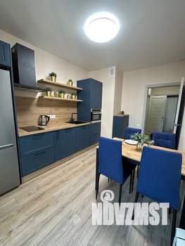 1-к квартира, посуточно, 42м2, 15/25 этаж