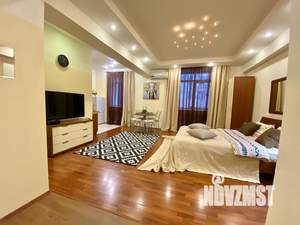 Студия квартира, посуточно, 48м2, 3/6 этаж