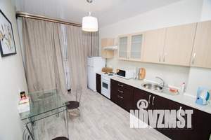 1-к квартира, посуточно, 43м2, 11/16 этаж