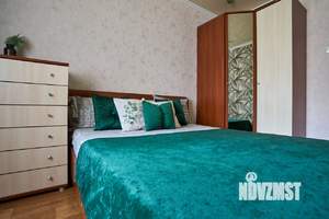 2-к квартира, посуточно, 65м2, 8/10 этаж