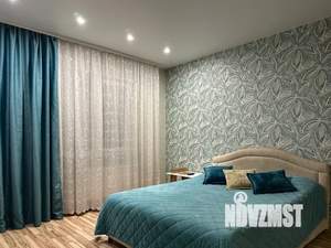 1-к квартира, посуточно, 40м2, 6/17 этаж