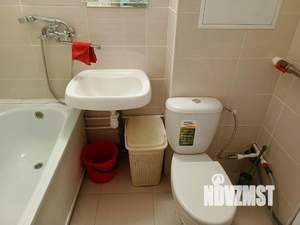 1-к квартира, посуточно, 40м2, 5/17 этаж