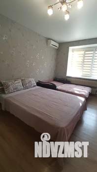 1-к квартира, посуточно, 36м2, 4/9 этаж