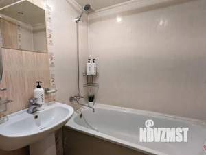 2-к квартира, посуточно, 60м2, 1/10 этаж