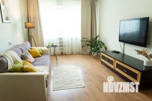 2-к квартира, посуточно, 51м2, 9/10 этаж