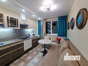 Студия квартира, посуточно, 42м2, 17/19 этаж