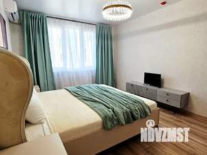 2-к квартира, посуточно, 70м2, 14/17 этаж