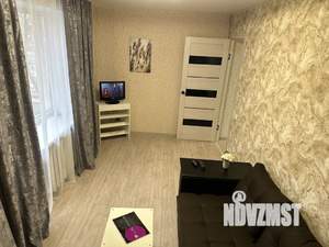 2-к квартира, посуточно, 50м2, 3/5 этаж