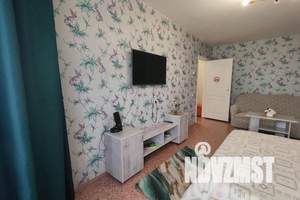 2-к квартира, посуточно, 61м2, 8/10 этаж
