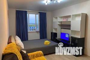 1-к квартира, посуточно, 38м2, 9/17 этаж