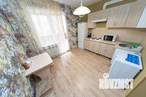 1-к квартира, посуточно, 40м2, 2/17 этаж