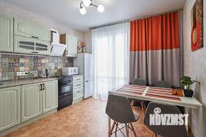 1-к квартира, посуточно, 38м2, 1/1 этаж