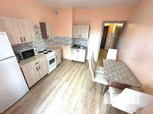 1-к квартира, посуточно, 42м2, 16/25 этаж