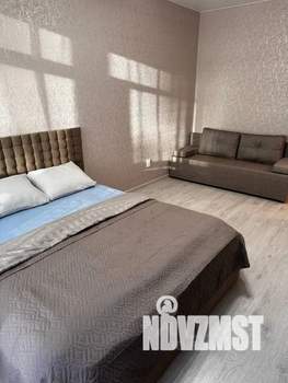 1-к квартира, посуточно, 38м2, 13/19 этаж