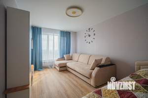 1-к квартира, посуточно, 41м2, 23/25 этаж