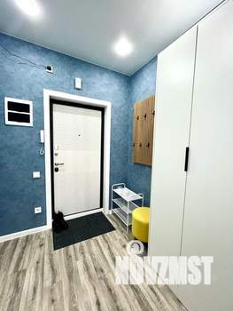 Студия квартира, посуточно, 28м2, 21/21 этаж