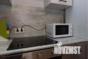 2-к квартира, посуточно, 44м2, 20/25 этаж