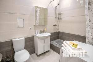 Студия квартира, посуточно, 38м2, 6/24 этаж