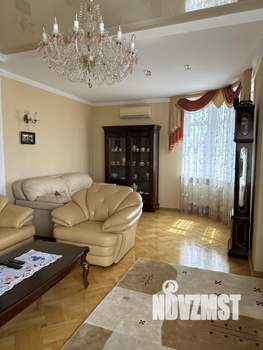 3-к квартира, на длительный срок, 132м2, 7/10 этаж